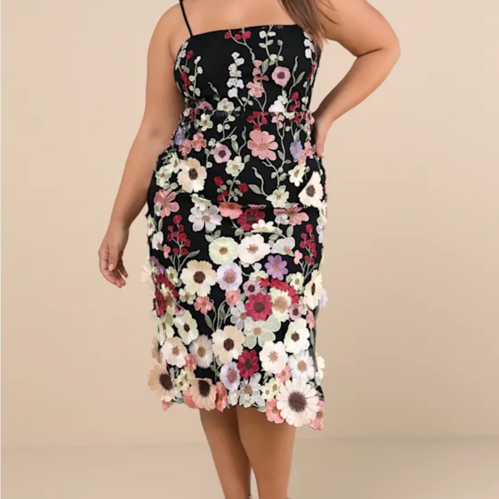 Lulu's Black Floral Midi Dress